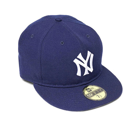Pictured is this MLB Reserve New York Yankees 59FIFTY Fitted cap in dark blue. 4