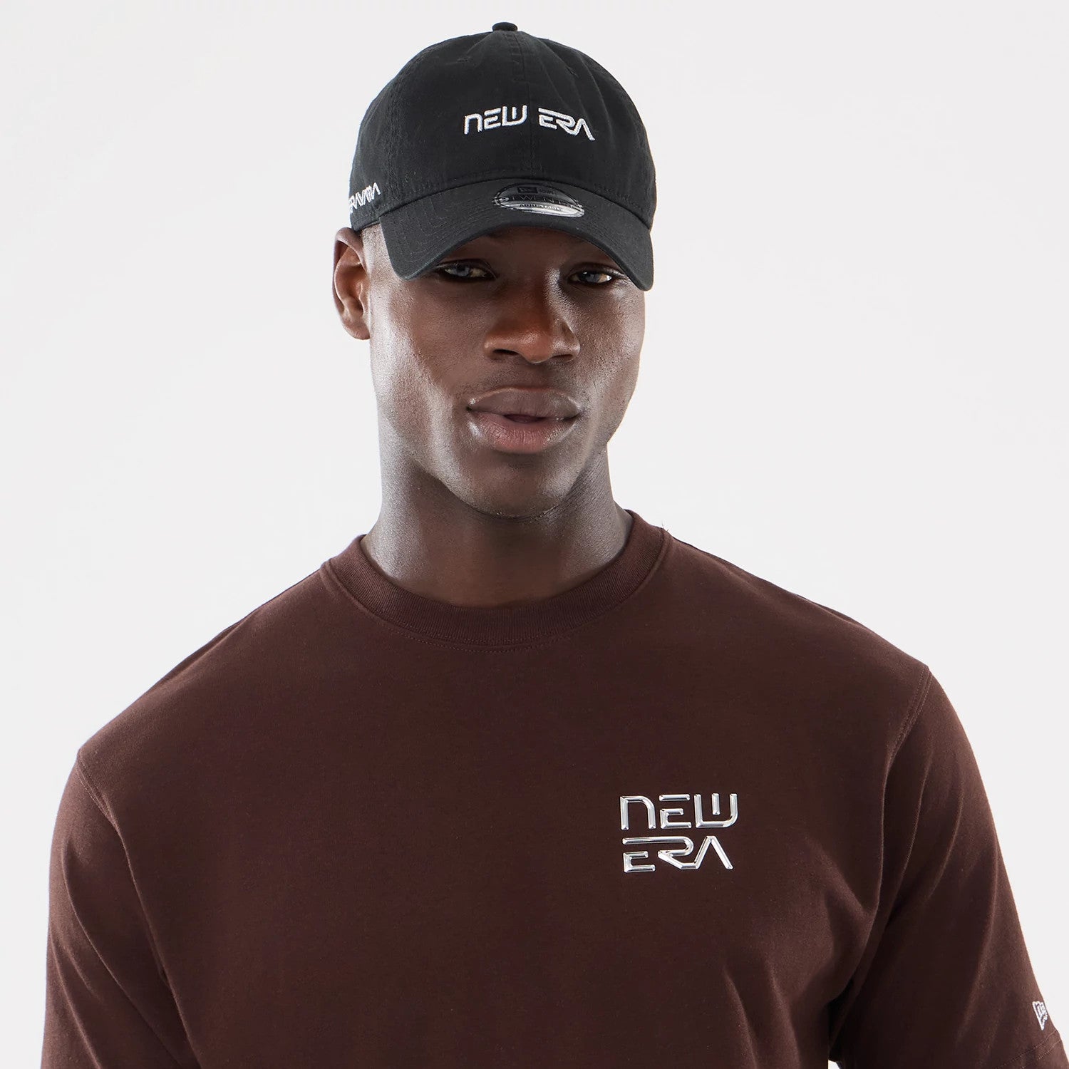 The model is wearing this Hajime Sorayama X MLB San Diego Padres T-Shirt in Dark Brown. 7