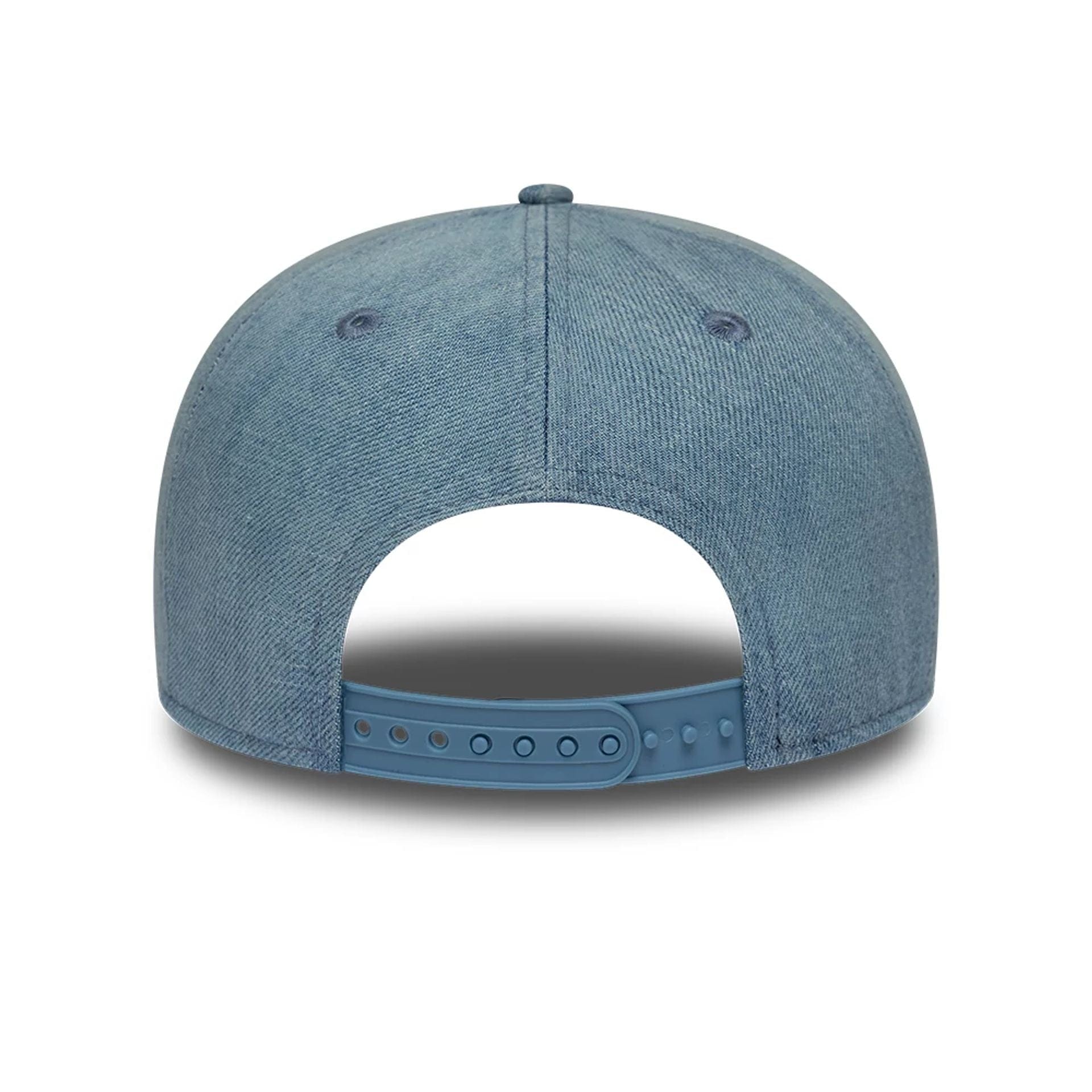 Pictured is this MLB Washed Denim New York Yankees 9FIFTY Snapback cap in navy. 5