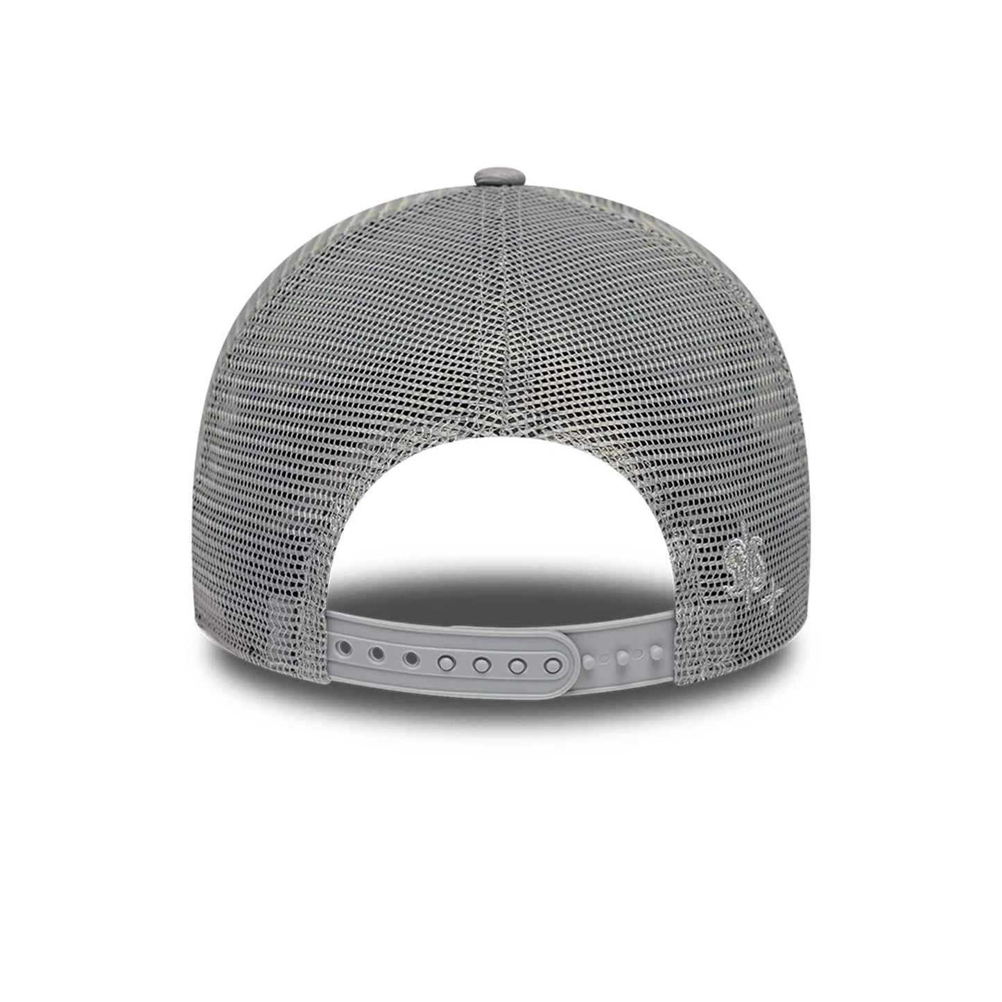 Pictured is this New Era Paisley Emblem 9FORTY A-Frame Trucker cap in grey. 6