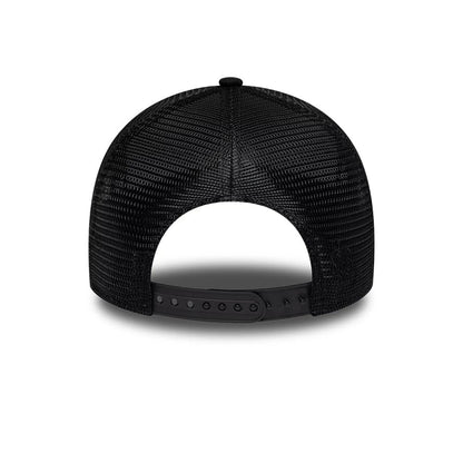 Pictured is this New Era Paisley Emblem 9FORTY A-Frame Trucker cap in black. 6