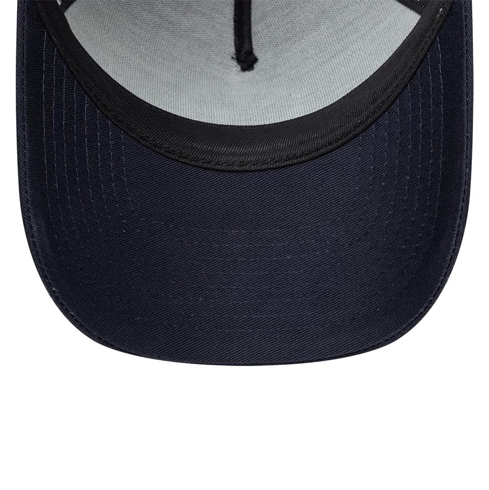 Pictured is this MLB Patch New York Yankees 9FORTY A-Frame Trucker cap in grey & navy. 7