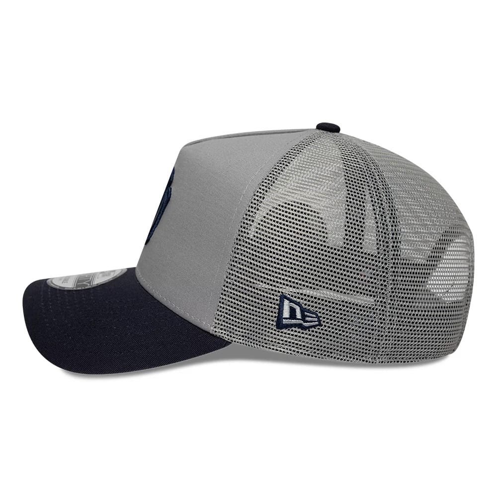 Pictured is this MLB Patch New York Yankees 9FORTY A-Frame Trucker cap in grey & navy. 5