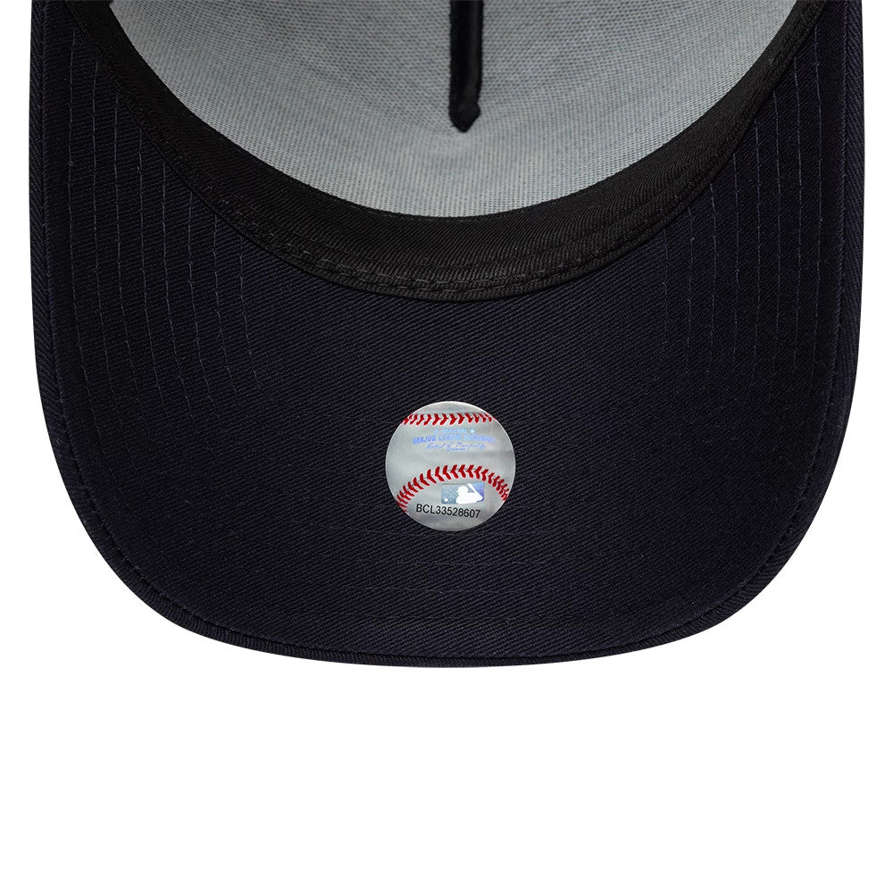 Pictured is this MLB Mesh New York Yankees 9FORTY A-Frame Trucker cap in navy. 5