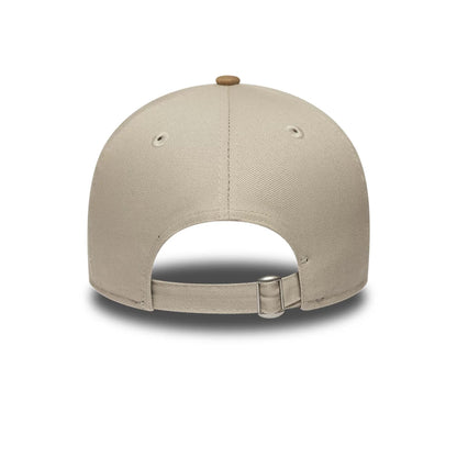 Pictured is this MLB Mocha Mousse LA Dodgers 9FORTY A-Frame Adjustable cap in beige. 7
