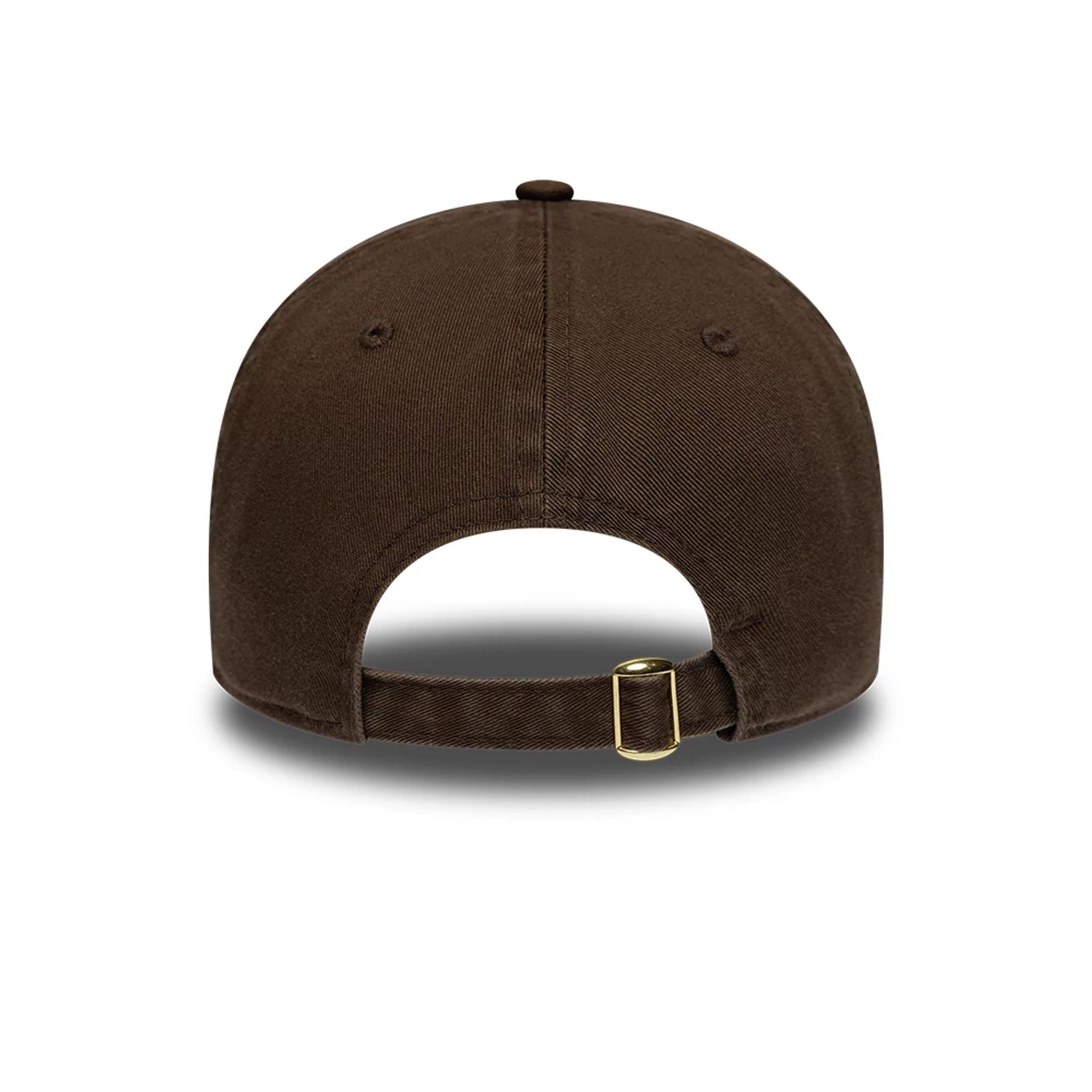 Pictured is this Hajime Sorayama X New Era 9TWENTY cap in dark brown. 6