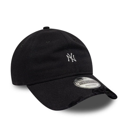 Pictured is this MLB Distressed New York Yankees 9TWENTY cap in black. 3