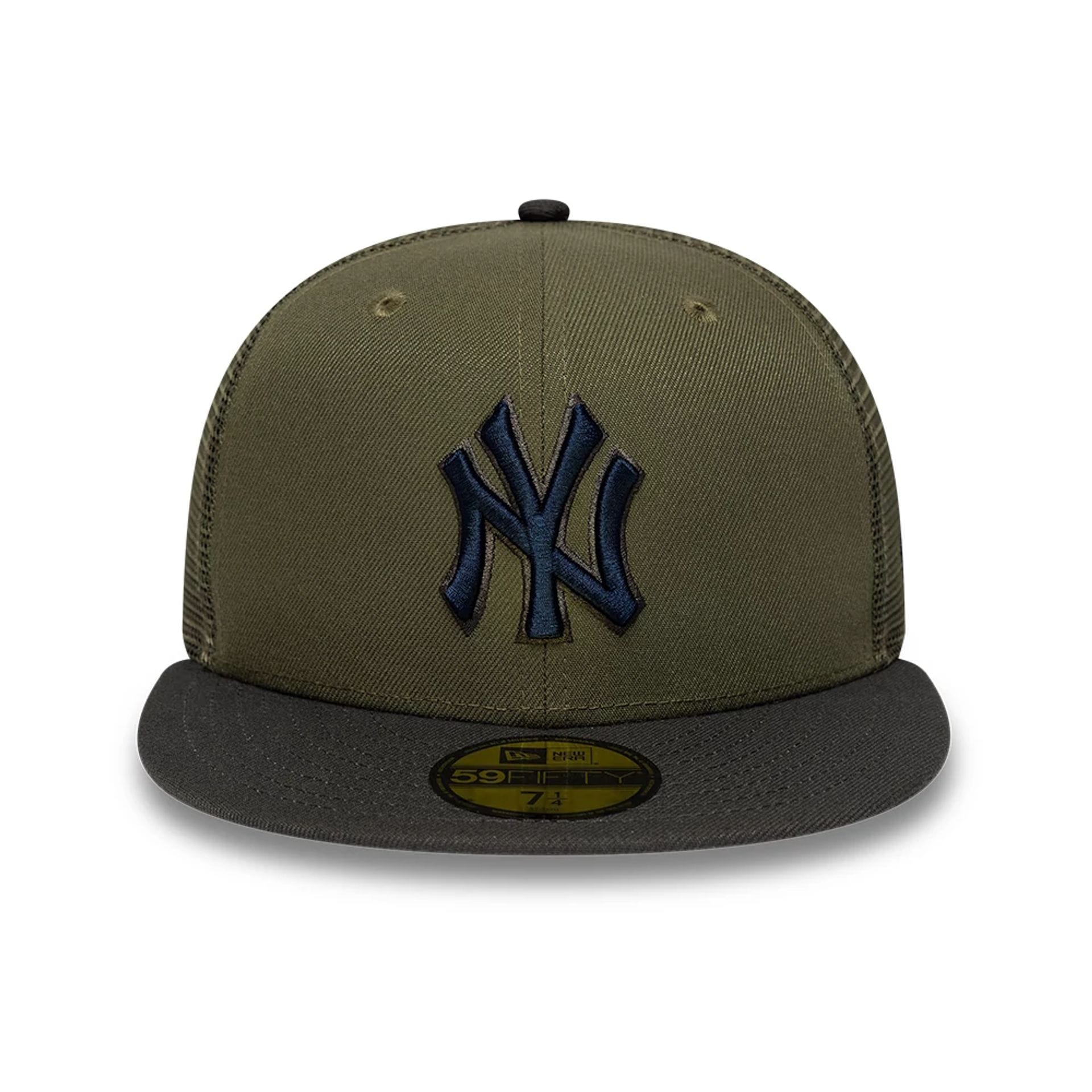 Pictured is this MLB Hydrangea New York Yankees 59FIFTY Fitted cap in green. 3