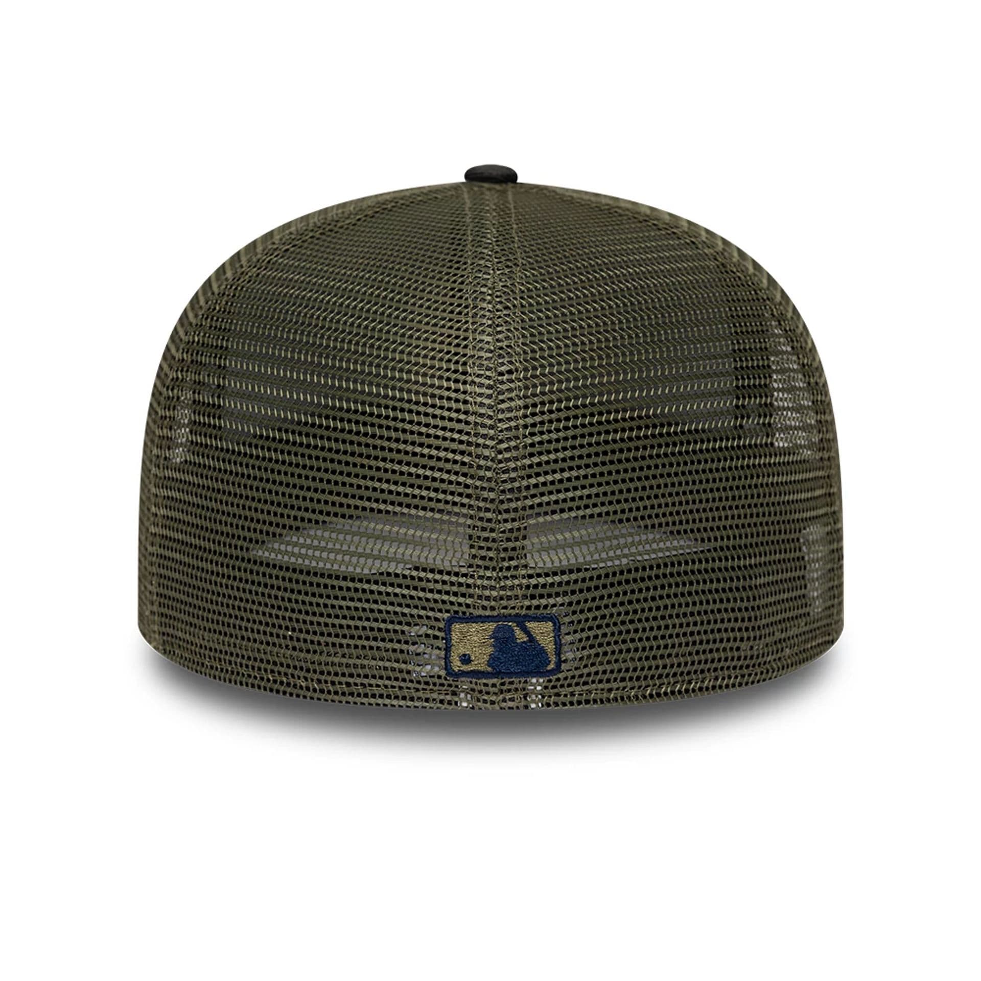 Pictured is this MLB Hydrangea New York Yankees 59FIFTY Fitted cap in green. 5