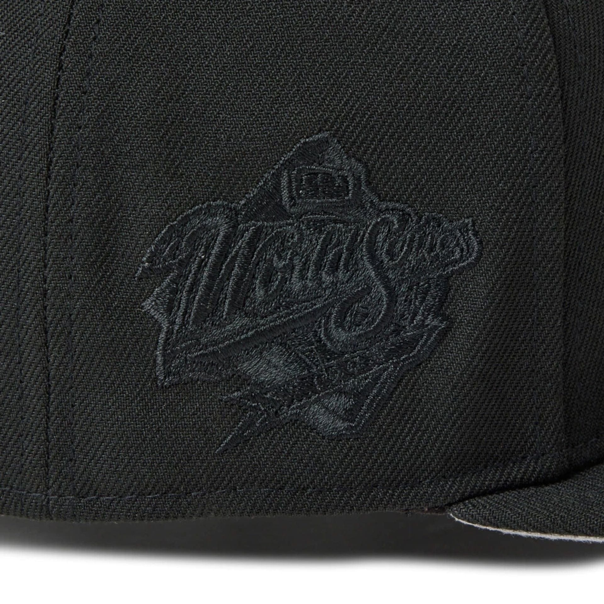 Pictured is this MLB San Diego Padres 59FIFTY Fitted cap in black. 4