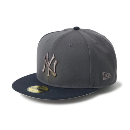 Pictured is this MLB New York Yankees 59FIFTY Fitted cap in dark grey. 9