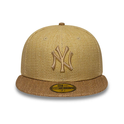 Pictured is this MLB Straw New York Yankees 59FIFTY Fitted cap in beige. 2