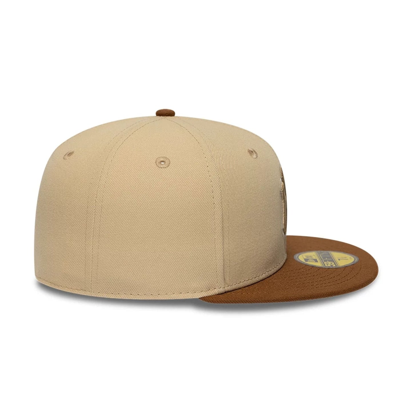 Pictured is this MLB Mocha Mousse New York Yankees 59FIFTY Fitted cap in light beige. 5