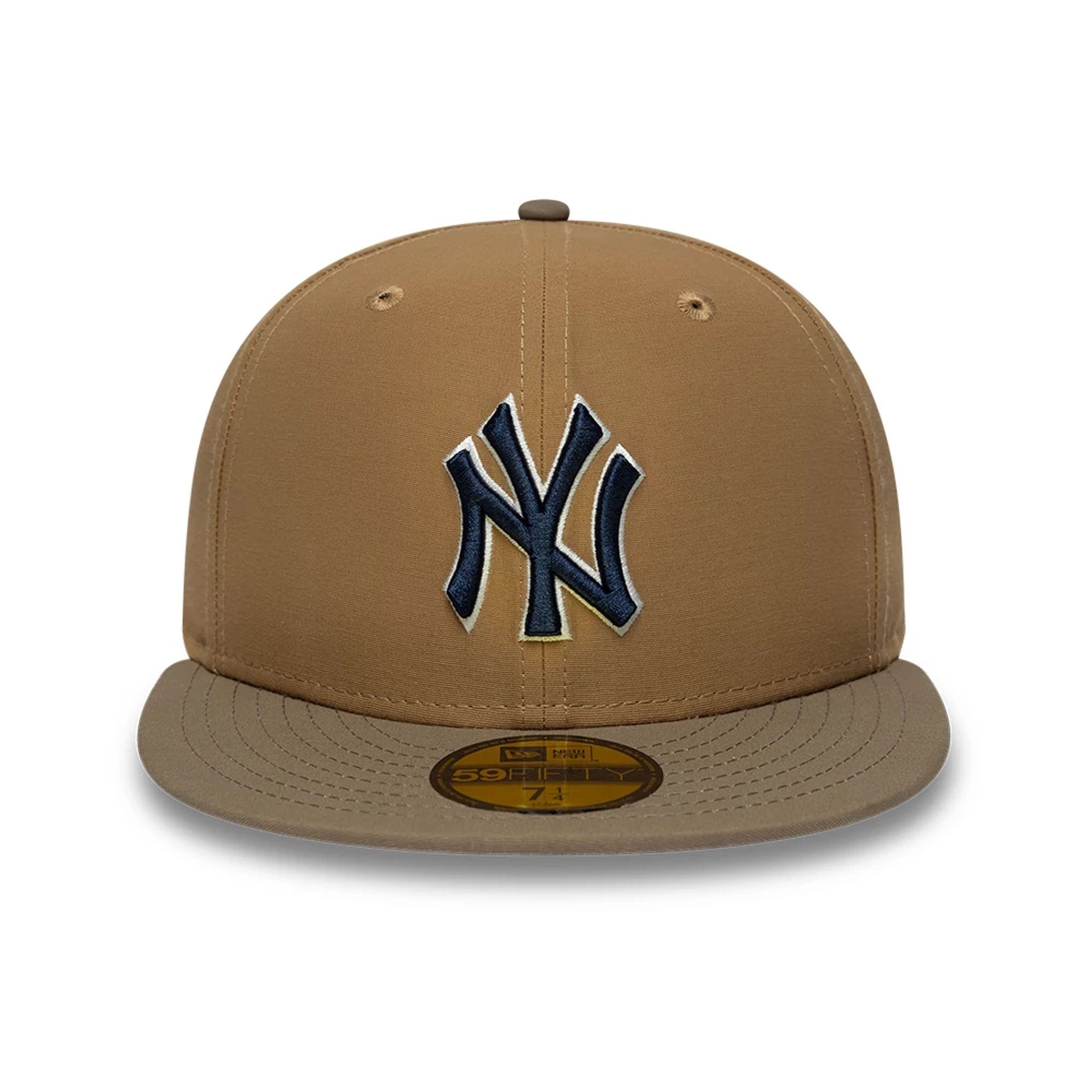Pictured is this MLB Gros Grain New York Yankees 59FIFTY Fitted cap in Beige. 5