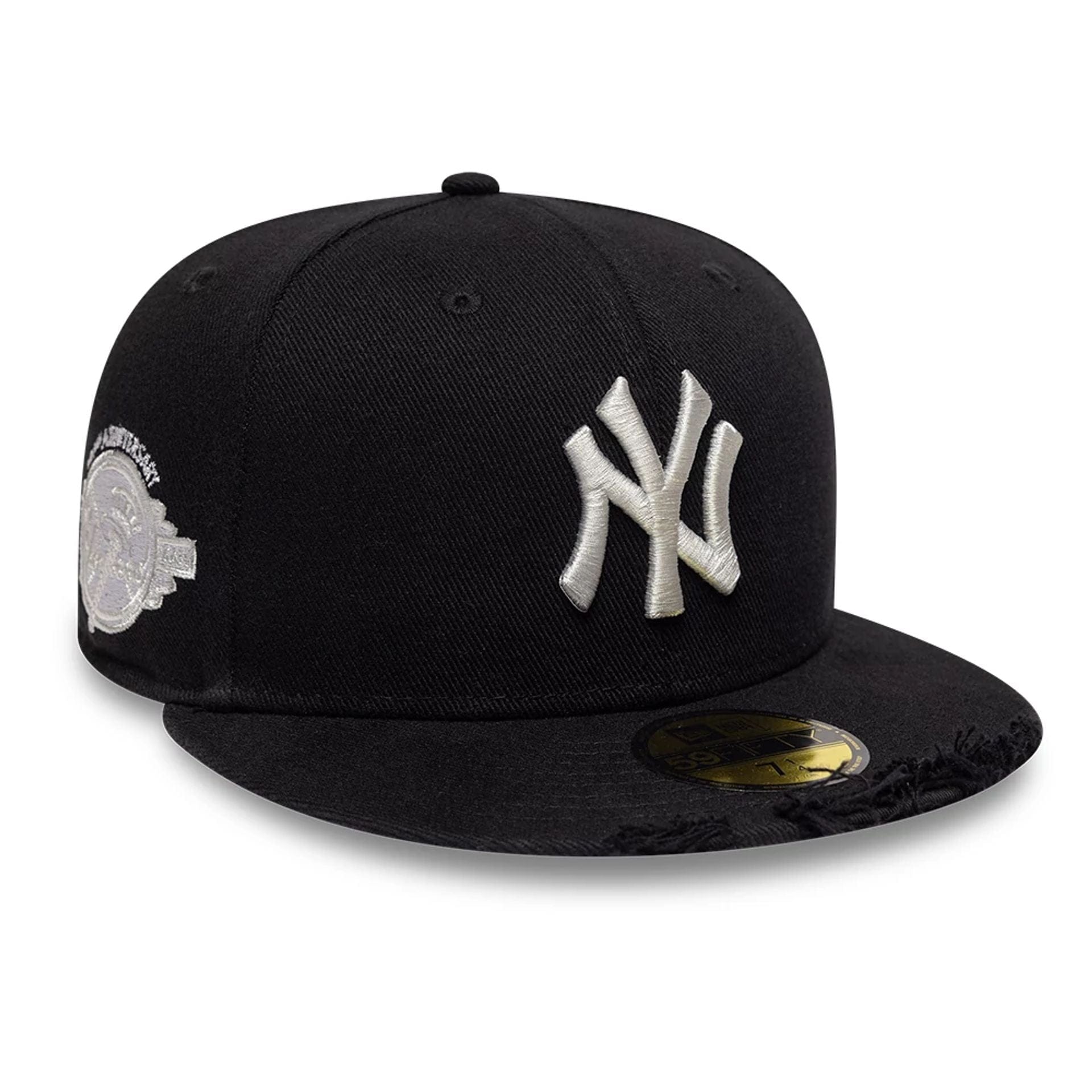 Pictured is this MLB Distressed New York Yankees 59FIFTY Fitted cap in black. 1