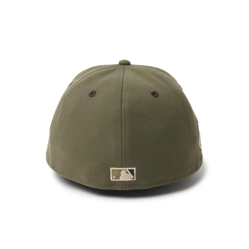Pictured is this MLB Camo New York Yankees 59FIFTY Fitted cap in green. 8