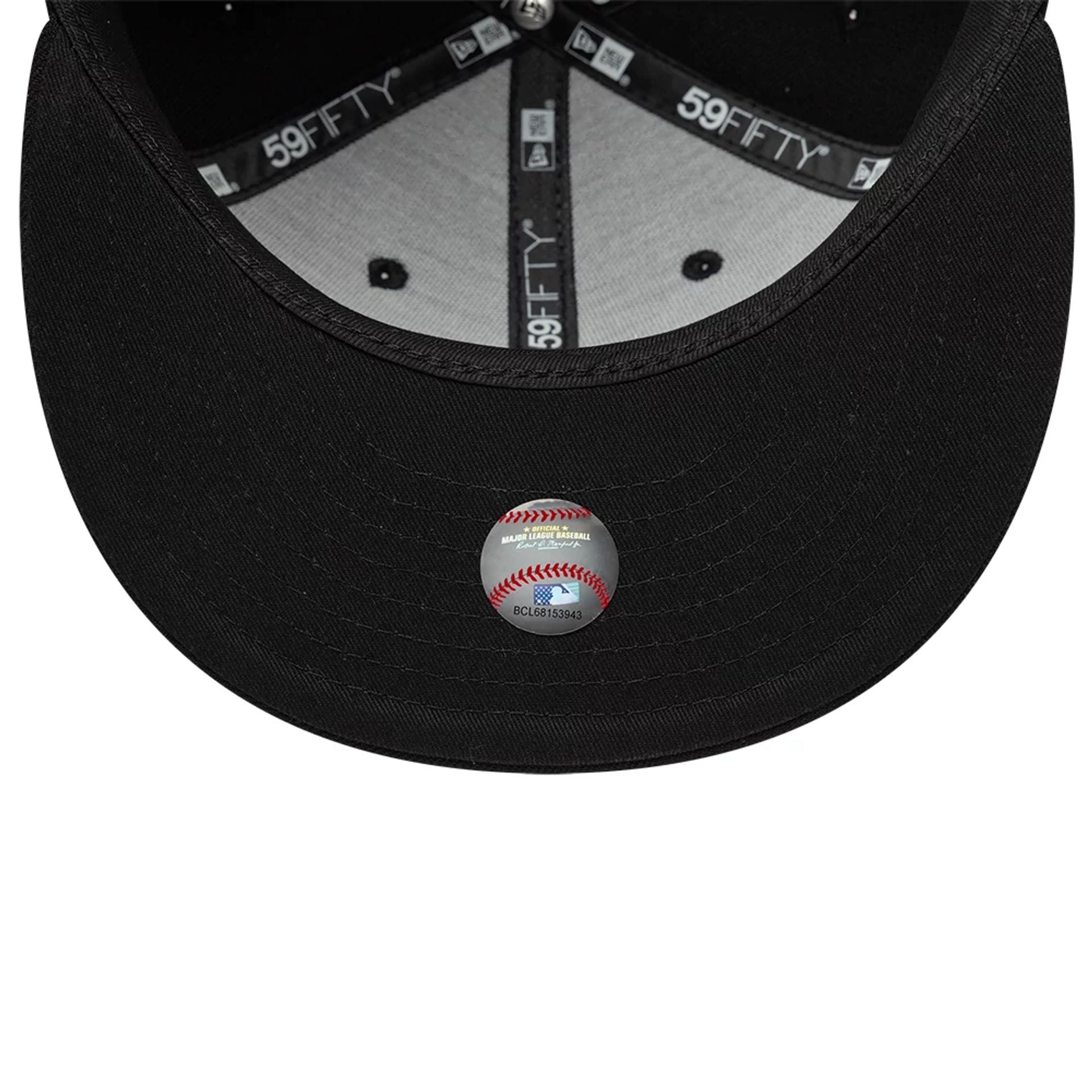 Pictured is this MLB Night Out LA Dodgers 59FIFTY Fitted cap in black. 5