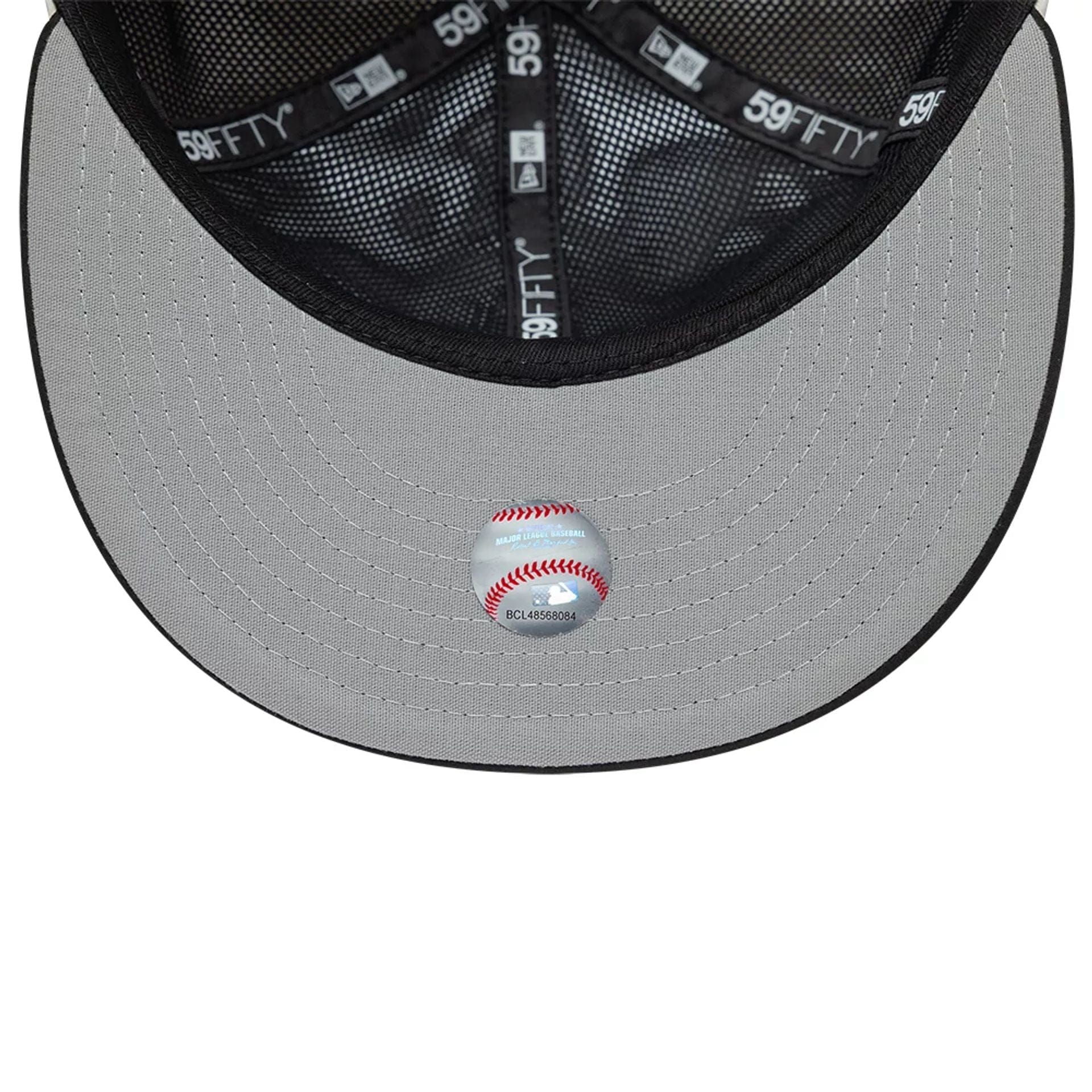 Pictured is this MLB X Gore-Tex LA Dodgers 59FIFTY Fitted cap in black. 2