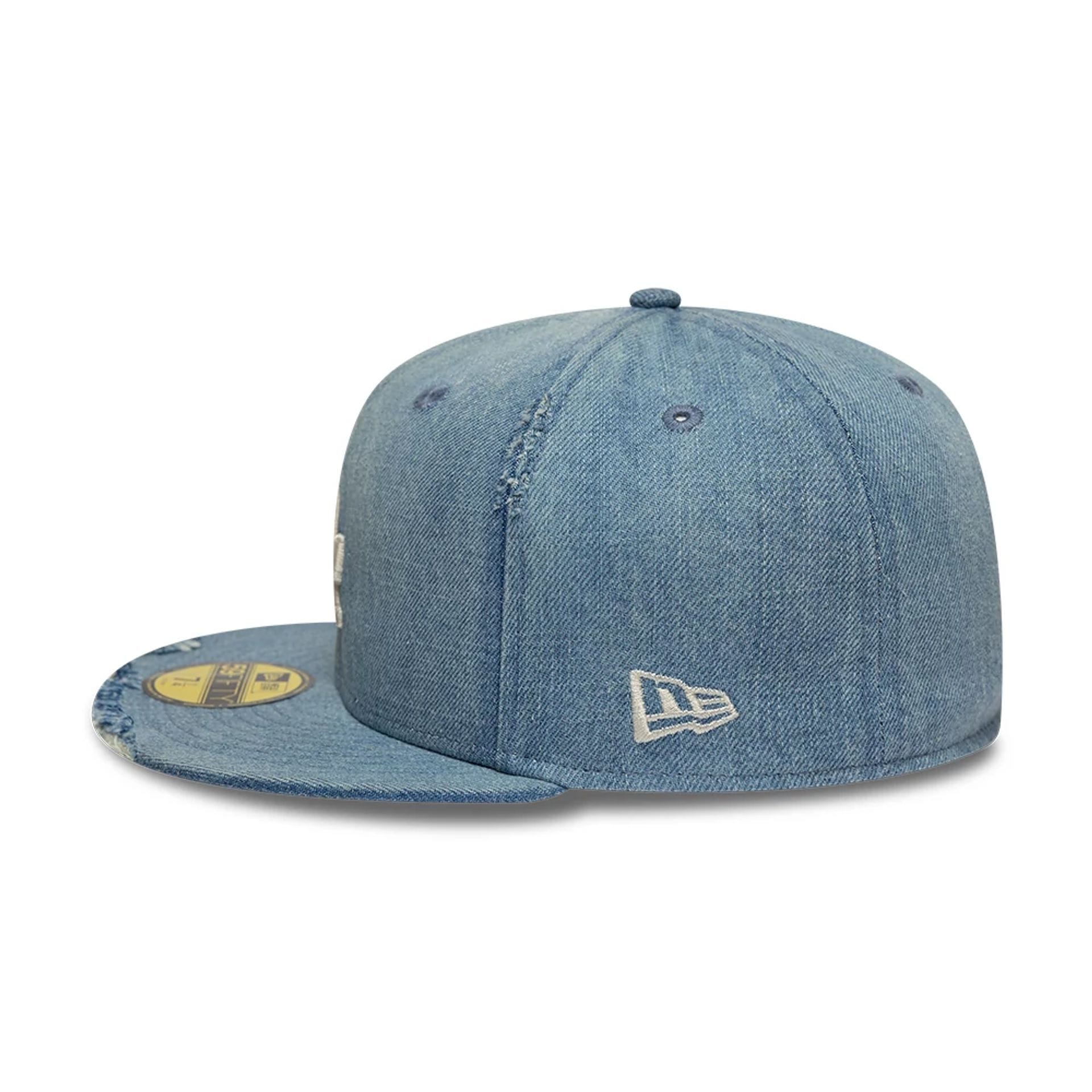 Pictured is this MLB Distressed LA Dodgers 59FIFTY Fitted cap in navy. 6