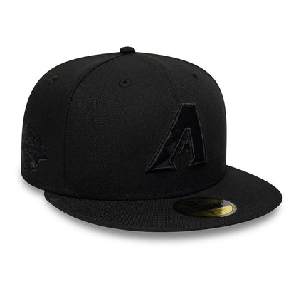 Pictured is this MLB Black On Black Arizona Diamondbacks 59FIFTY Fitted cap in black. 3