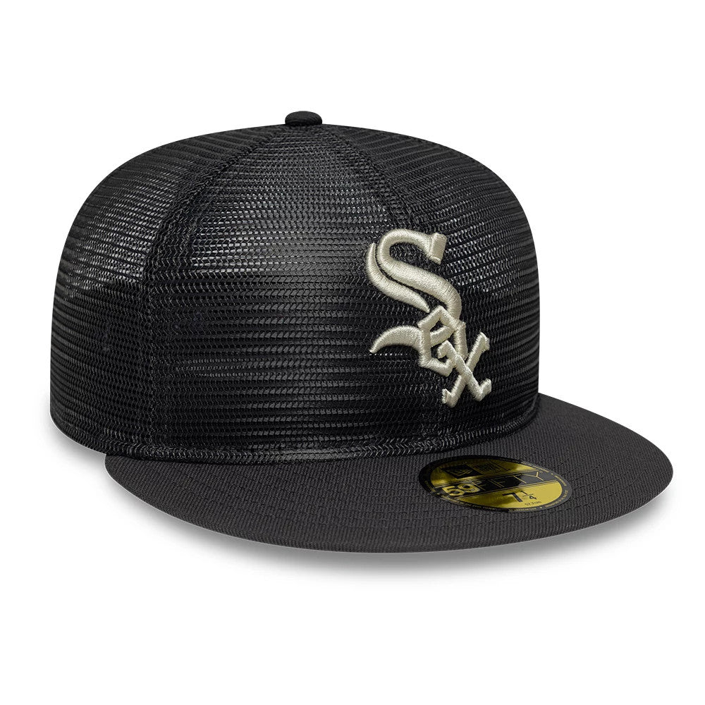 Chicago White Sox MLB All Mesh Dark Grey New Era 59FIFTY Fitted Cap, front view showing raised white Sox logo embroidered on the front panel, with a dark grey visor and a gold 59FIFTY size sticker on top.