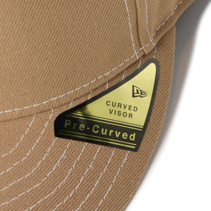 Pictured is this New Era Floral 59FIFTY Fitted cap in Beige. 8