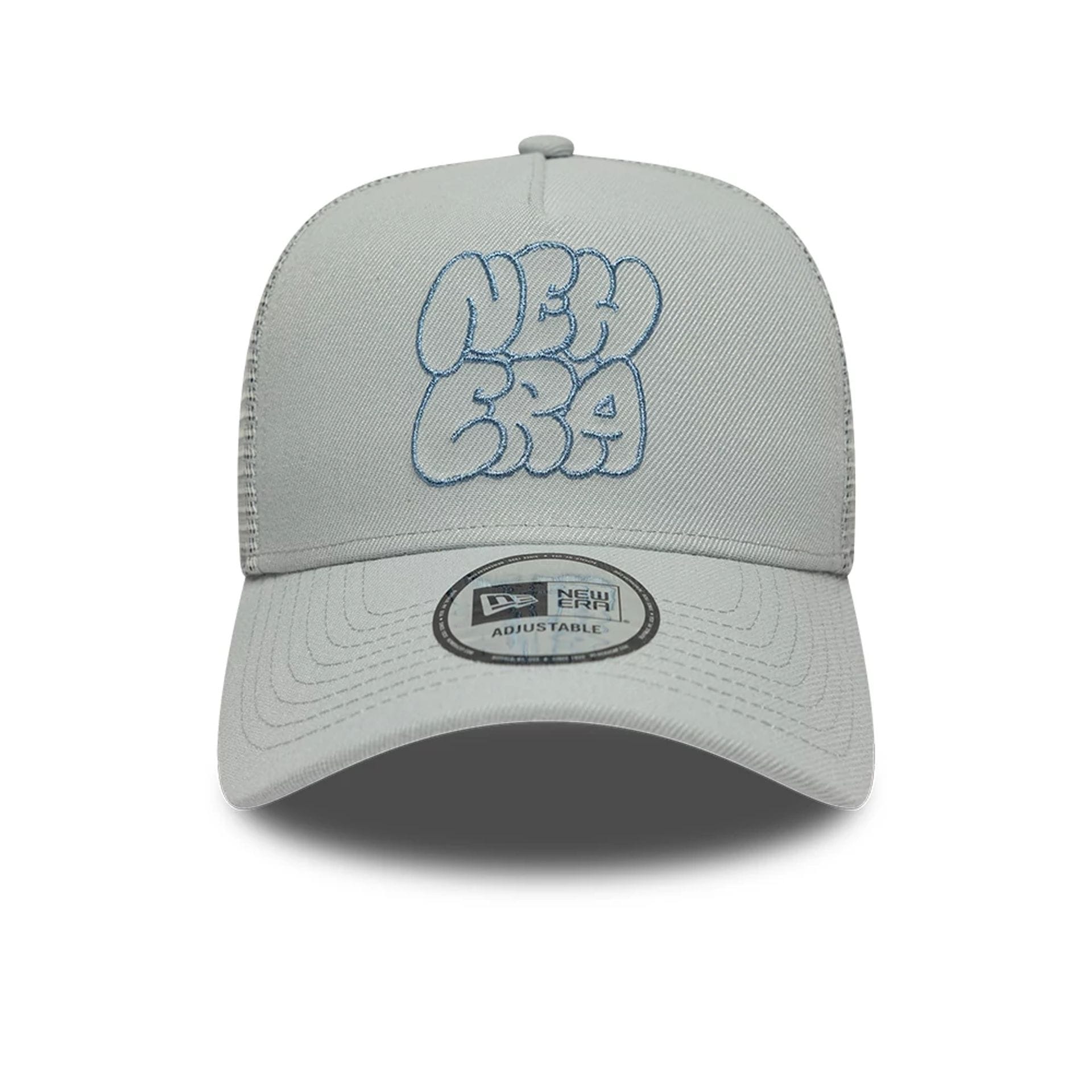Pictured is this New Era Wall Art Bubble 9FORTY A-Frame Trucker cap in Light Grey. 2