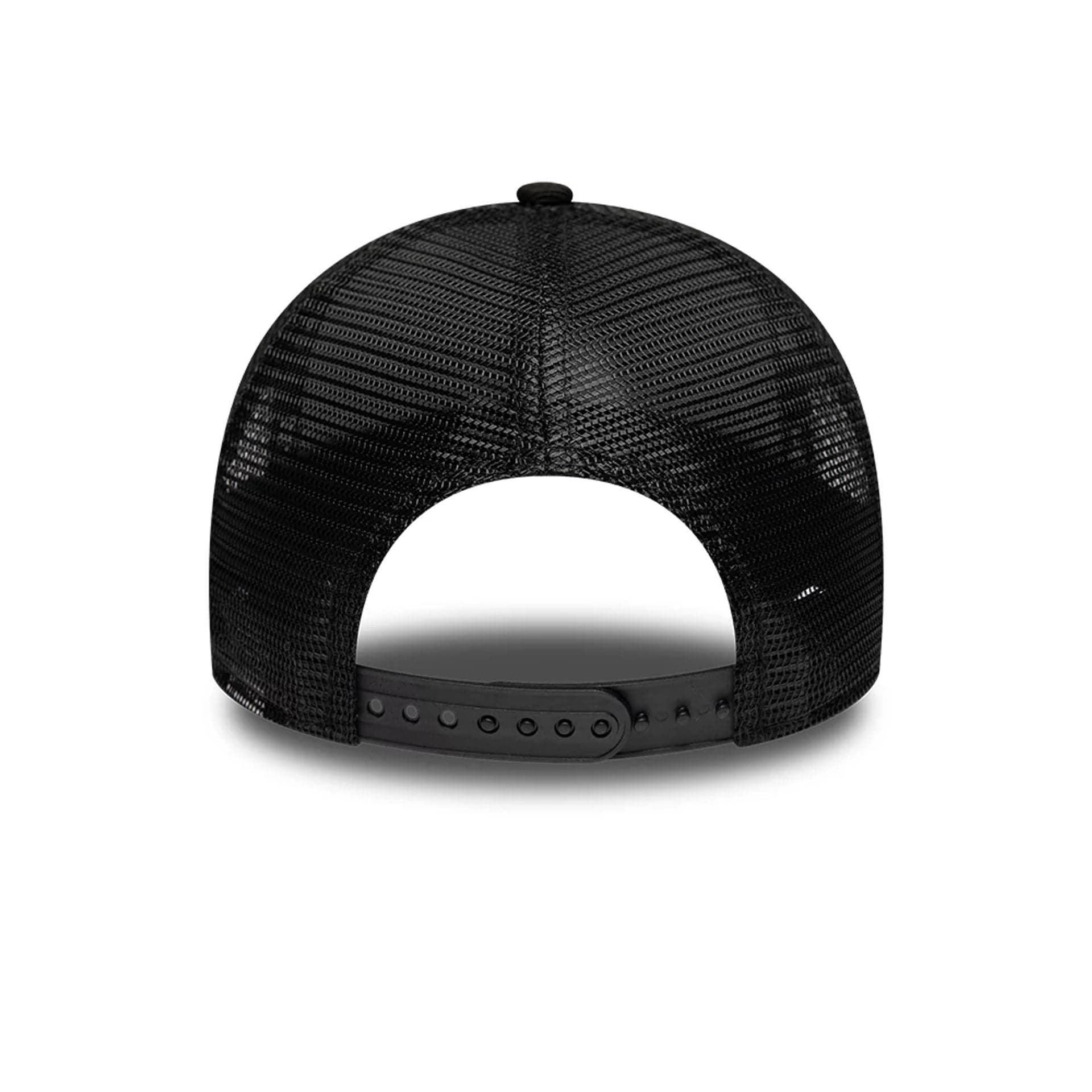 Pictured is this New Era Wall Art Grafitti 9FORTY A-Frame Trucker cap in black. 4