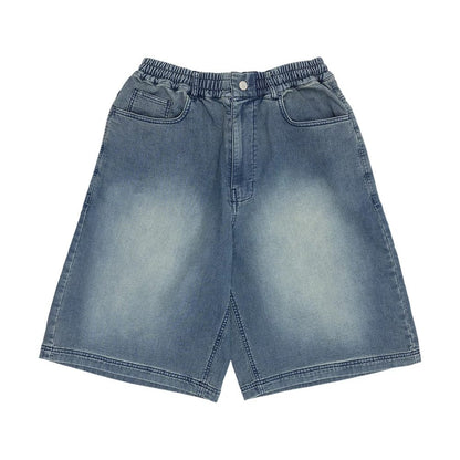 The model is wearing this New Era Washed Bermuda Shorts in blue. 7
