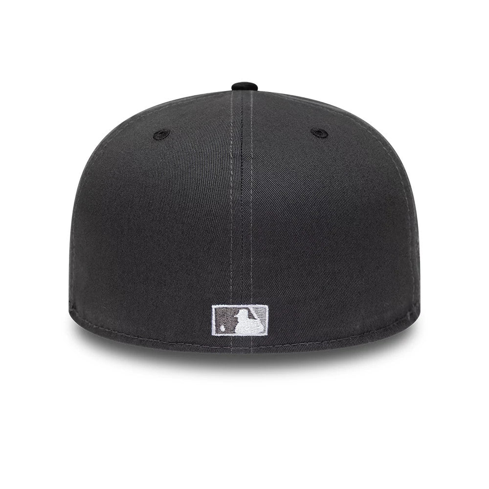 Pictured is this MLB Reflective LA Dodgers 59FIFTY Fitted cap in charcoal. 8