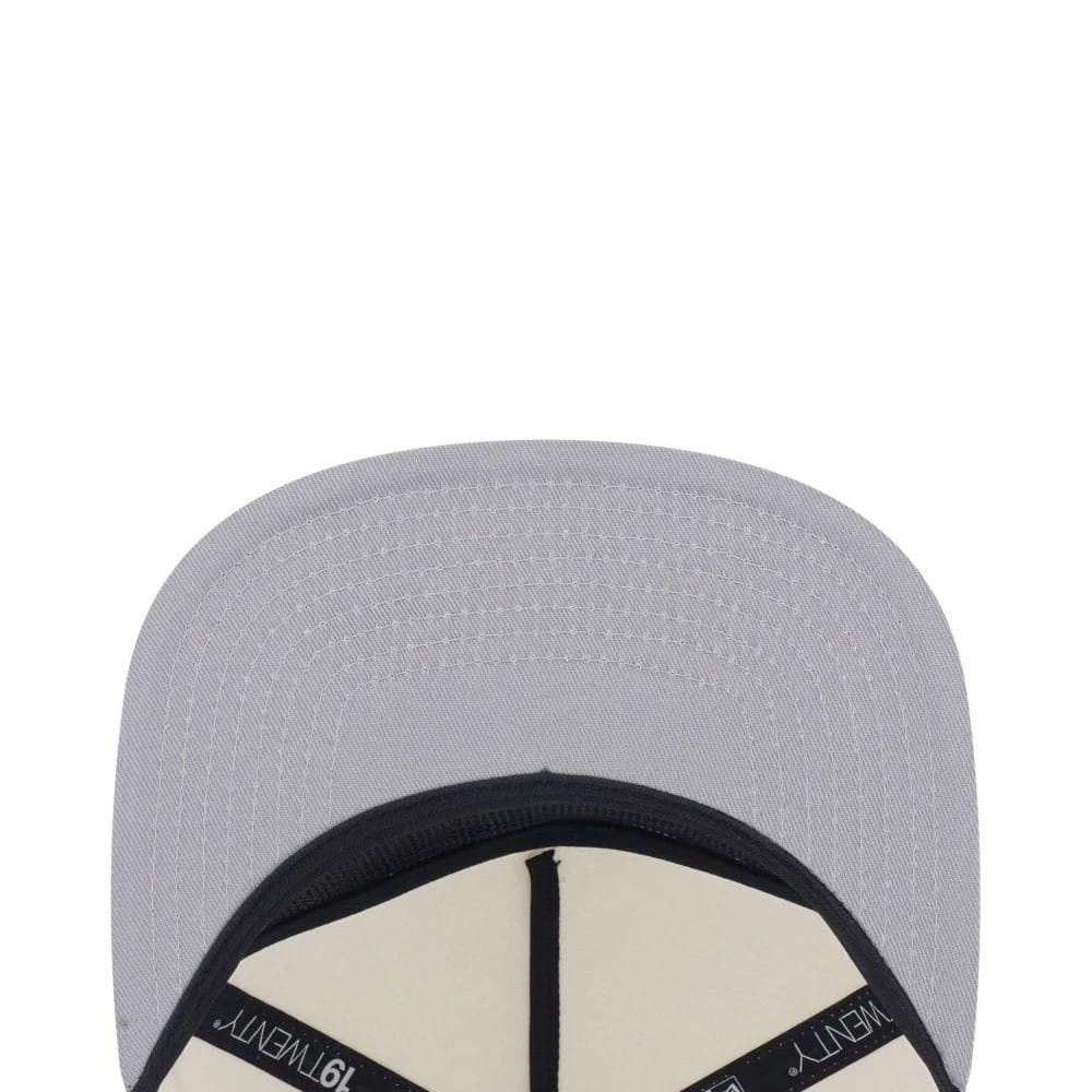 Pictured is this MLB Pack Los Angeles Dodgers 19TWENTY cap in white. 2