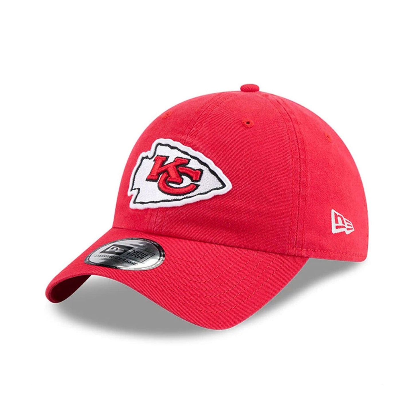 Pictured is this NFL X Bad Bunny Kansas City Chiefs Casual Classic cap in red. 3