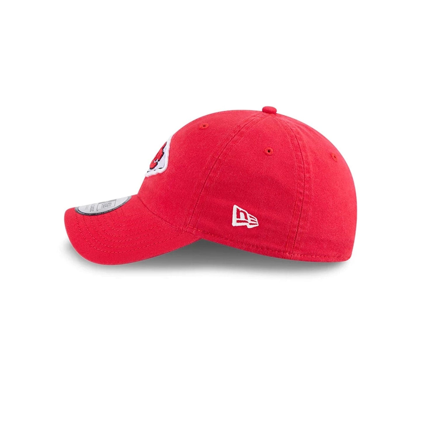 Pictured is this NFL X Bad Bunny Kansas City Chiefs Casual Classic cap in red. 6