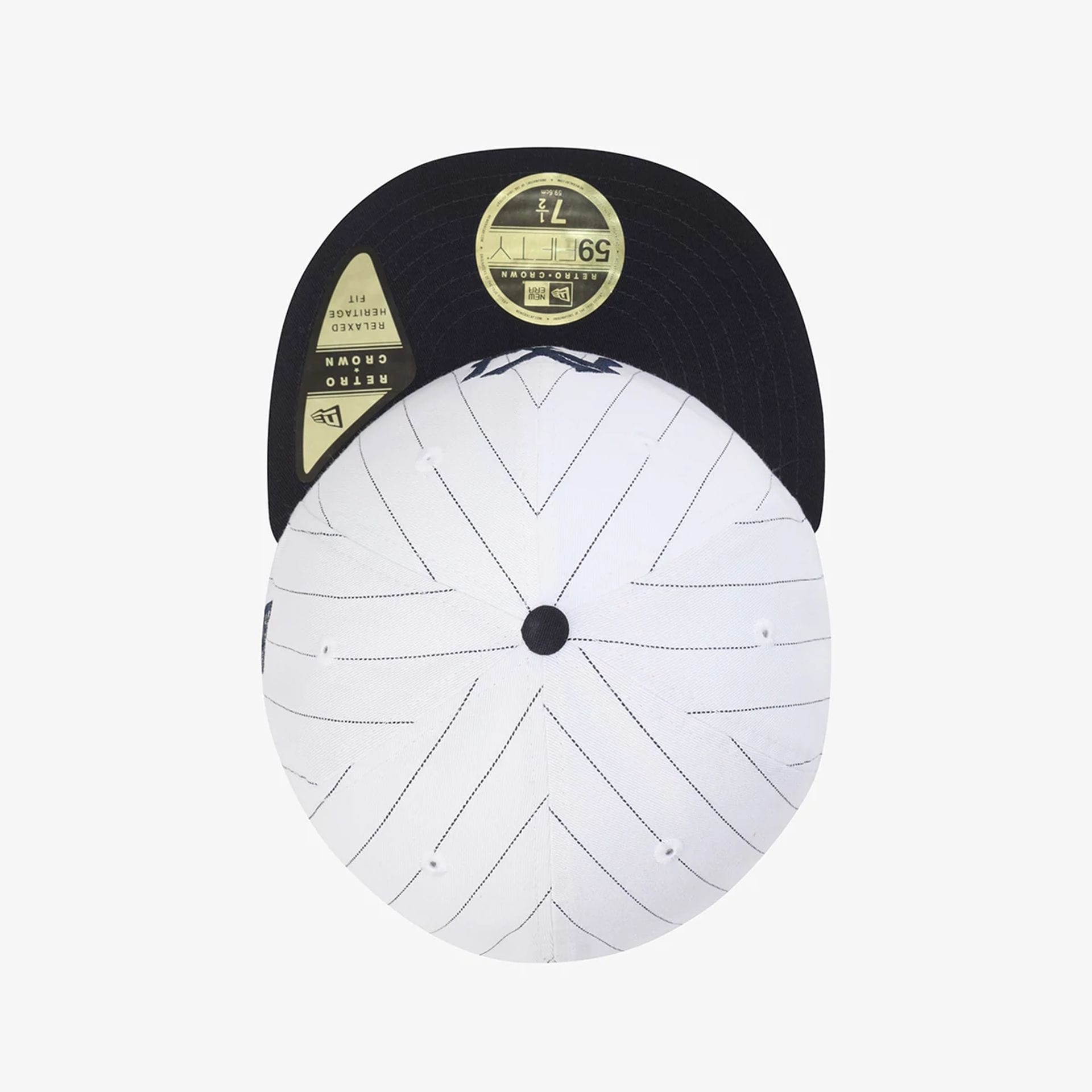 Pictured is this MLB 59FIFTY Day New York Yankees Retro Crown 59FIFTY Fitted cap in white. 6