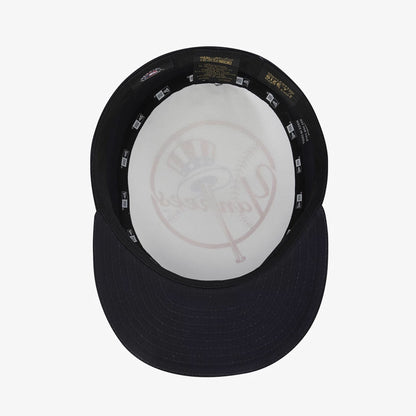 Pictured is this MLB 59FIFTY Day New York Yankees Pillbox cap in navy. 6