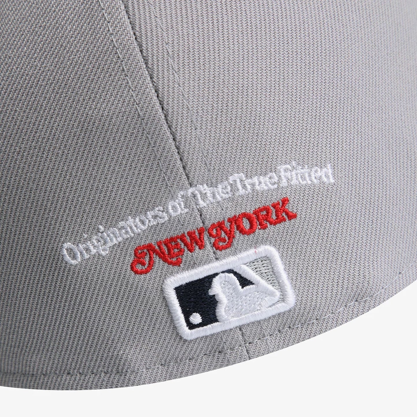 Pictured is this MLB 59FIFTY Day New York Yankees Low Profile 59FIFTY Fitted cap in grey. 6