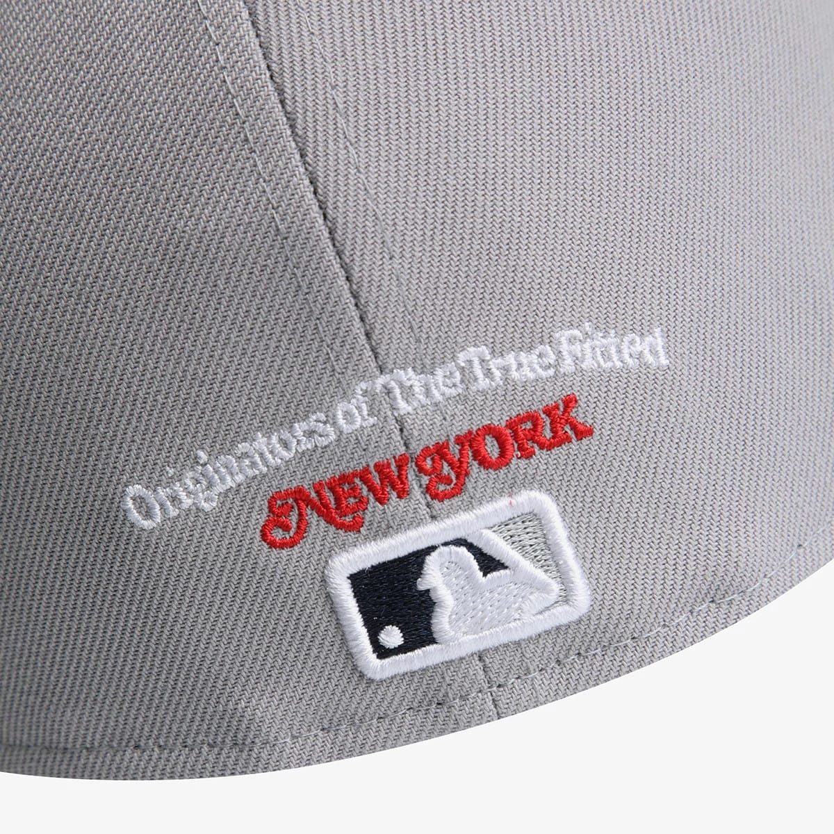 Pictured is this MLB 59FIFTY Day New York Yankees Low Profile 59FIFTY Fitted cap in grey. 6