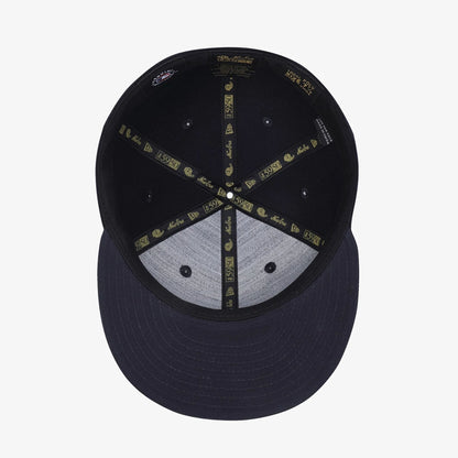 Pictured is this MLB 59FIFTY Day New York Yankees 59FIFTY Fitted cap in navy. 8