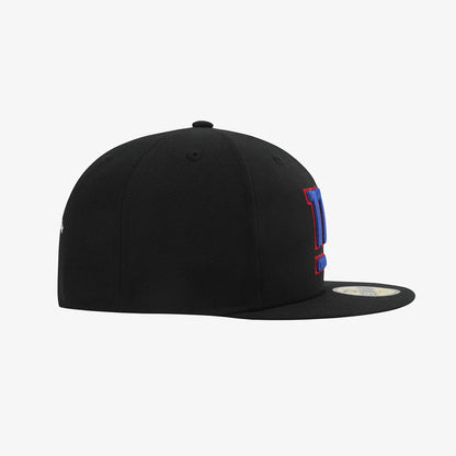 Pictured is this NFL 59FIFTY Day New York Giants 59FIFTY Fitted cap in black. 5