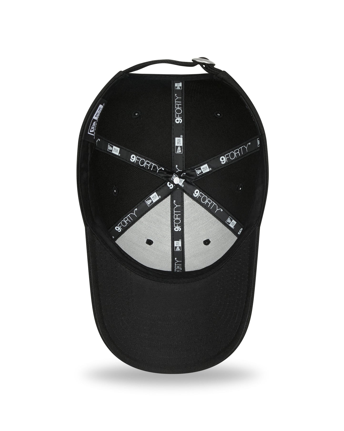 This is a New York Yankees Pop Outline Black 9FORTY Cap 5