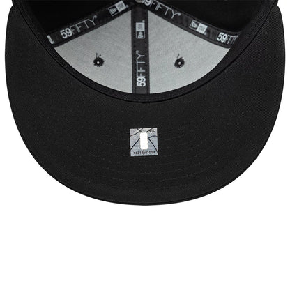 Chicago Bulls NBA Black New Era 59FIFTY Fitted Cap, inside view showing grey sweatband and black 59FIFTY taping, with a sticker on the black undervisor and two black eyelets on the inner crown.