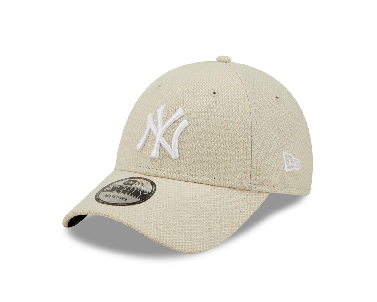This is a New York Yankees Diamond Era Stone 9FORTY Cap 1
