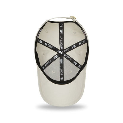 This is a New York Yankees Womens Metallic Logo Cream 9FORTY Adjustable Cap 5