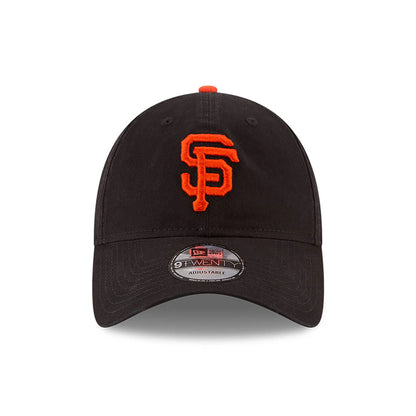 San Francisco Giants MLB Core Classic Black New Era 9TWENTY Adjustable Cap, front view showing orange embroidered SF logo on the front panel and the 9TWENTY size sticker on the curved visor.