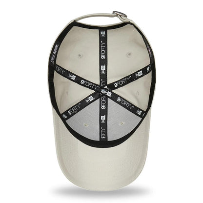 This is a New York Yankees League Essential Stone 9FORTY Cap 5