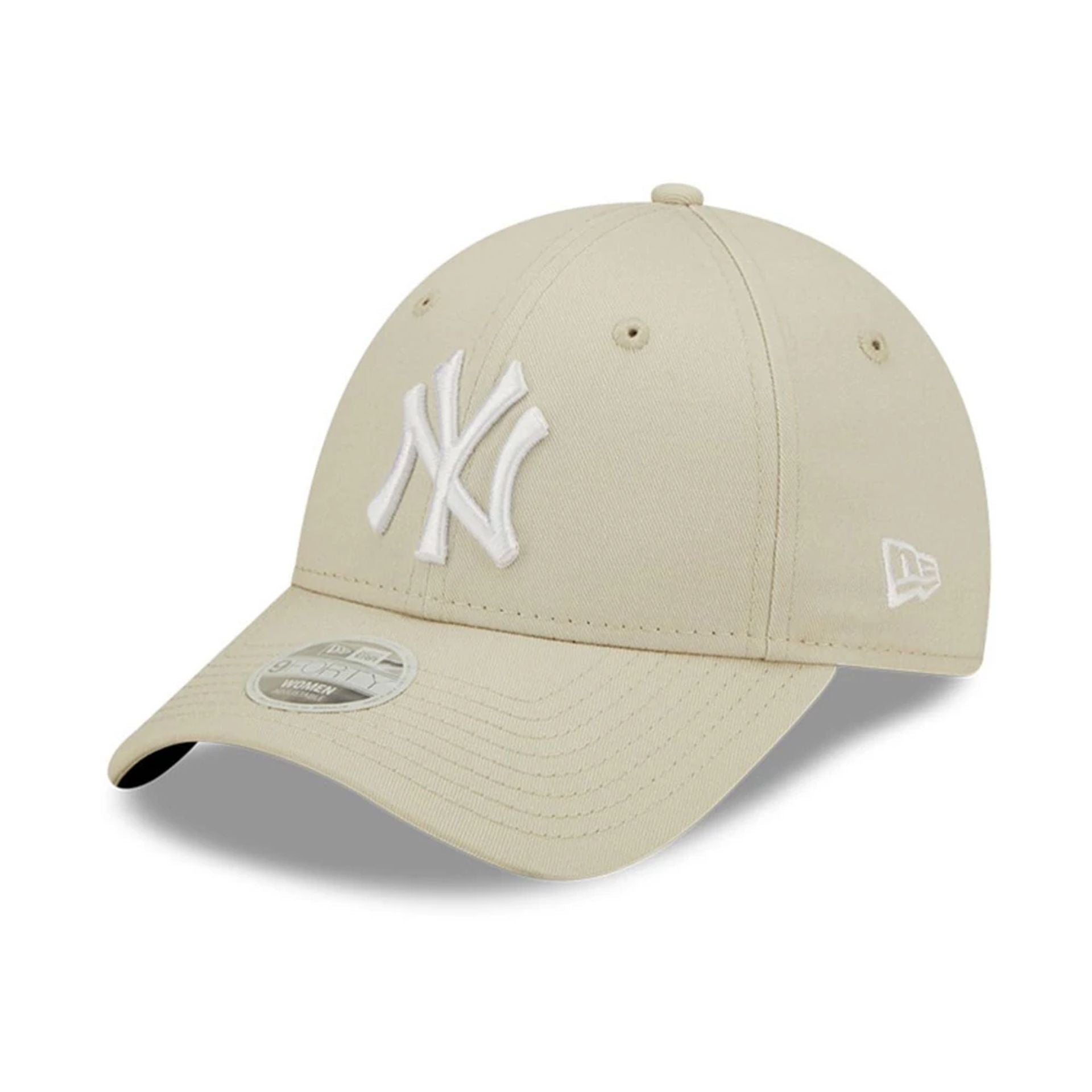 This is a New York Yankees Womens League Essential Light Beige 9FORTY Adjustable Cap 1