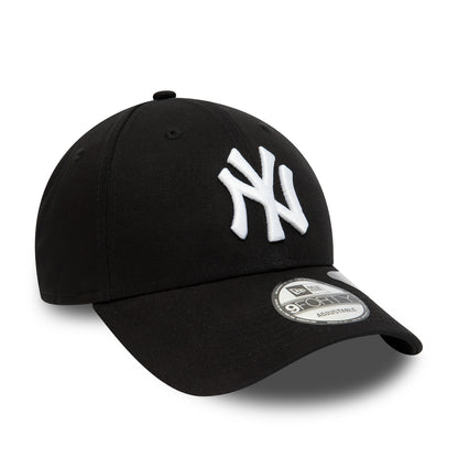New York Yankees Repreve League Essential Black New Era 9FORTY Adjustable Cap, front view with a raised white embroidered NY logo on the structured black front panel, featuring a 9FORTY size sticker on the curved visor.