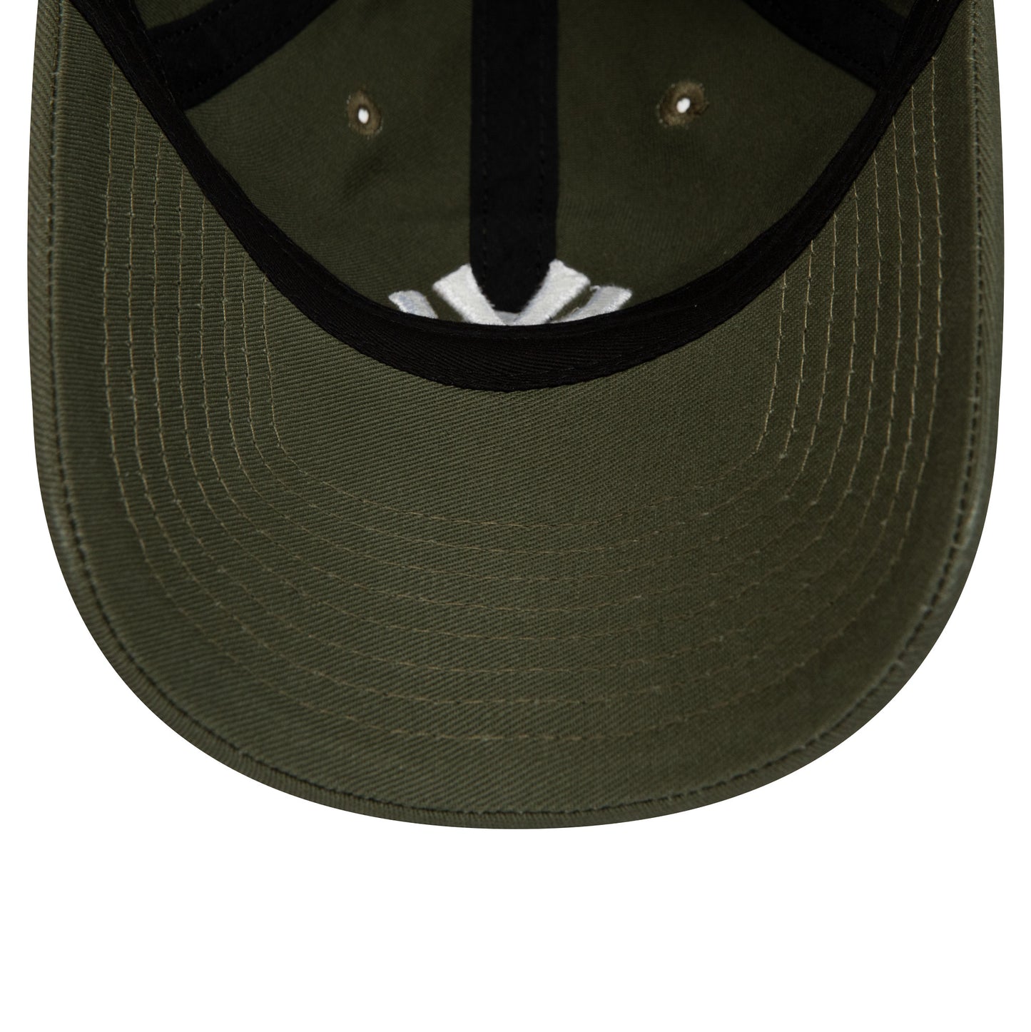 This is a New York Yankees League Essential Green 9TWENTY Adjustable Cap 5