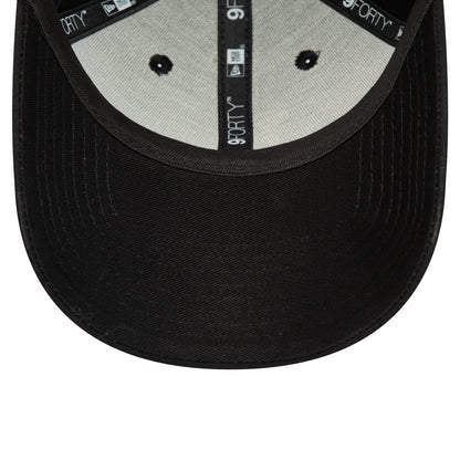 This is a LA Dodgers Repreve League Essential Black 9FORTY Adjustable Cap 5