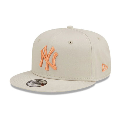 This is a Youth MLB League Essential New York Yankees Light Beige 9FIFTY Cap 1